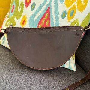 Lyons Leather Biggie Bee Espresso Brown Crossbody Bag belt bag original strap